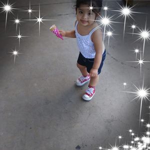 Meet your Posher, Oralia